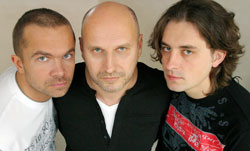 W�odek Pawlik Trio: Cezary Konrad (drums); W�odek Pawlik (piano); Pawe� Pa�ta (bass)